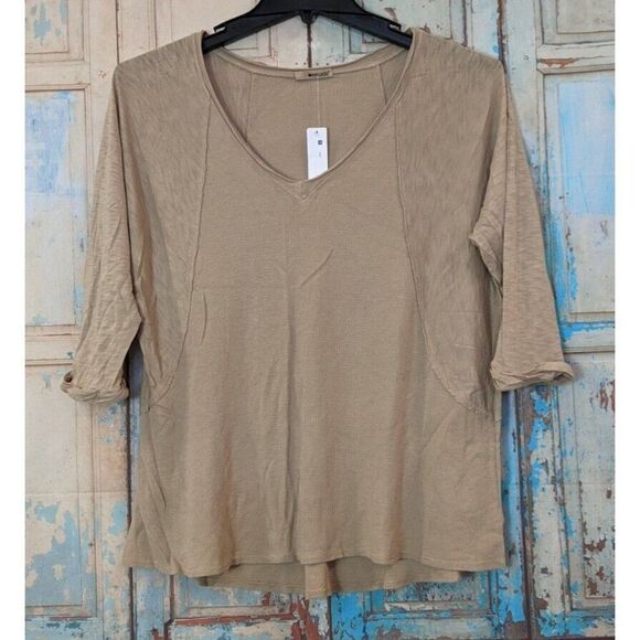 Lamade Womens Size Small Tan 3/4 Sleeve V Neck Pullover Basic T Shirt - Picture 1 of 7